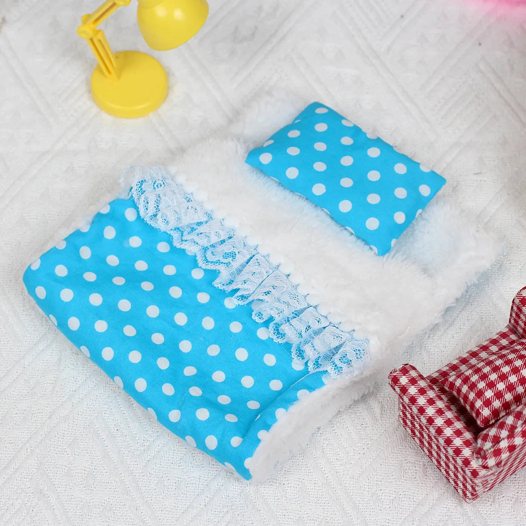 Mini Plush Sleeping Bag - Labubu Collection